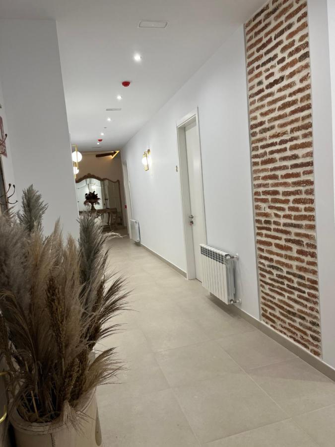 Casa Rural "Laplaza23" Herrera del Duque Eksteriør billede
